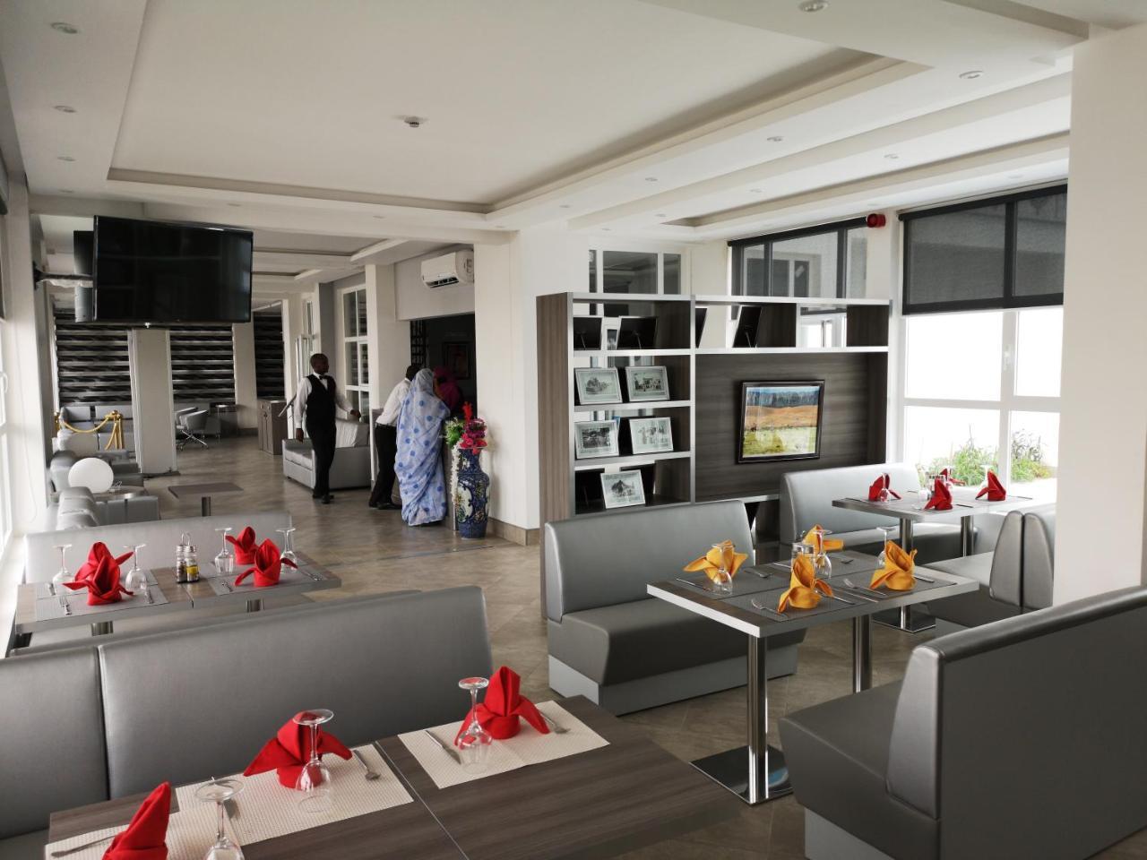 Nouakchott Hotel Esterno foto